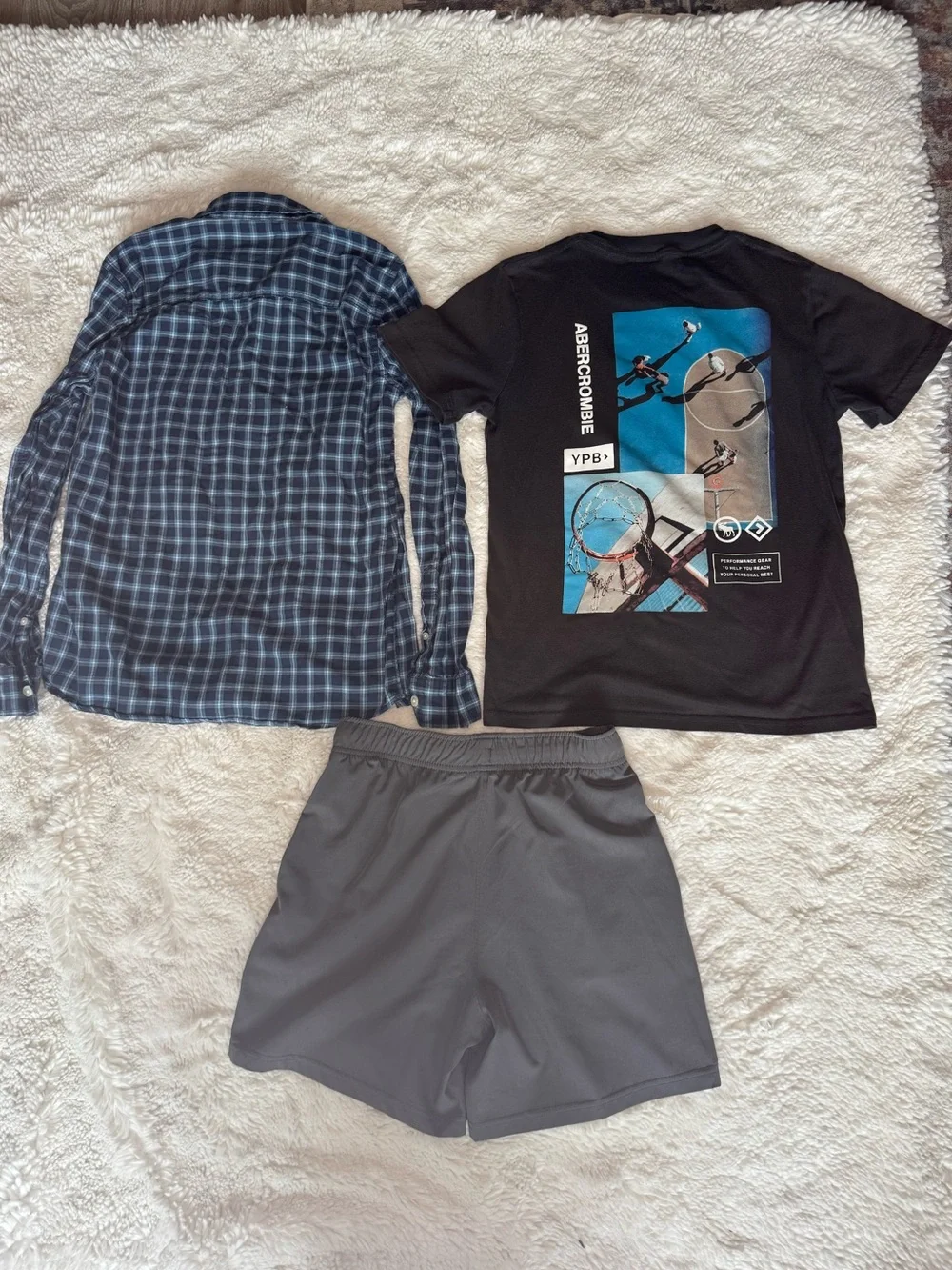 Abercrombie Kids Boys Size 13/14 3-Piece Clothing Bundle